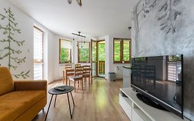 Apartament Strumykowy Zakątek - w centrum z prywatnym parkingiem - Space Apart